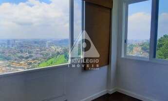 Imagem 4: Santa Teresa - Salão, 3 quartos, dependências coimpletas, com play, salão de festas e chur