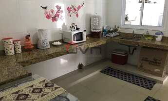 Imagem 5: Casa a venda com quatro garagens, três quartos com suíte Uberlândia MG