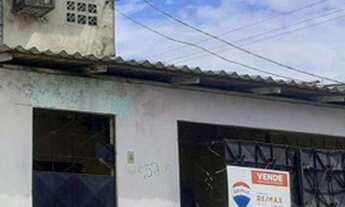 Imagem: Casa com 2 dormitórios - 120m - Coqueiro