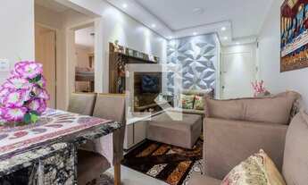 Imagem 2: Apartamento para Aluguel - Itaquera, 2 Quartos, 47 m2