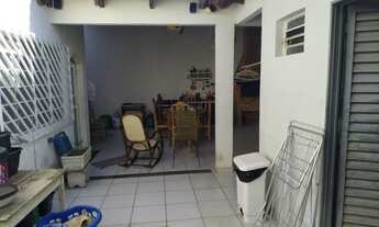 Imagem: Casa para venda possui 250 metros quadrados