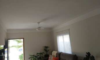 Imagem 5: Casa de condomínio sobrado para venda possui 212 metros quadrados com 4 quartos