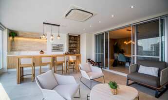 Imagem 4: Apartamento Alto Padrão para venda possui 311 metros quadrados com 4 quartos