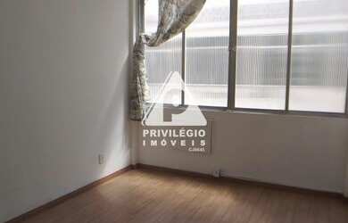 Imagem 2: Apartamento conjugado, banheiro, pé direito alto, 19M², Botafogo - RIO DE JANEIRO/RJ