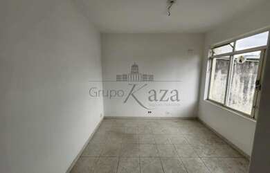 Imagem 3: Sala Comercial Piso Superior - Centro - 25m²