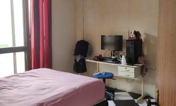 Imagem 7: Casa para venda com 300 metros quadrados com 5 quartos em Centro - Pelotas - RS