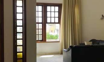 Imagem 4: Casa para venda possui 650 metros quadrados com 7 quartos em Guarujá - Betim - MG