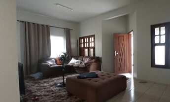 Imagem 4: Casa duplex para aluguel e venda tem 300 metros quadrados com 5 quartos