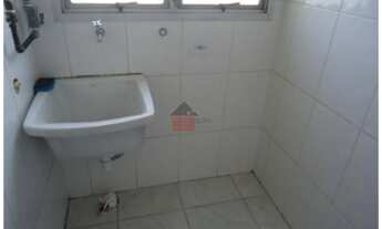 Imagem 5: Apartamento com 2 dormitórios, 1 banheiro e 1 vaga de garagem coberta para alugar, 82 m² p