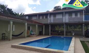 Imagem: Chácara em condomínio casa é um sobrado