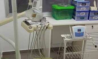 Imagem: Sala comercial à venda, Centro, Macaé