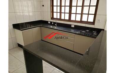 Imagem 6: Casa para aluguel e venda com 187 metros quadrados com 3 quartos