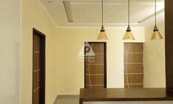 Imagem 7: Apartamento reformado de dois quartos e varanda em Santa Teresa. OPORTUNIDADE!!!