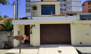 Imagem 4: Excelente Casa Duplex à Venda, No Bairro Praia do Pecado Macaé-RJ