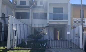 Imagem 2: Triplex central com terreno nos fundos próximo terminal bancos comércio em geral