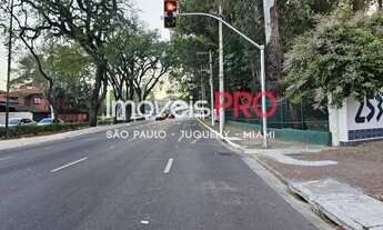 Imagem 5: Em frente ao Parque ibirapuera, 403m de terreno, 15 de frente