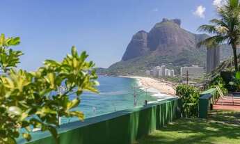 Imagem 4: Casa com piscina a venda em São Conrado!!