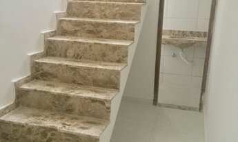 Imagem 5: Casa solta para venda em Lauro de Freitas- Centro. Possui 4/4 com excelente localização