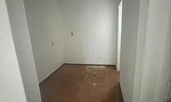 Imagem 2: Casa - Bairro Maria Helena, 3 quartos e espaço externo