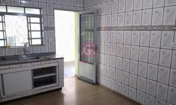 Imagem 6: Aluga - Casa Residencial Santa Maria 2 - Dormitórios 1 - Sala 1 - Cozinha 1 - Banheiro 2