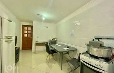 Imagem 7: Casa à venda Rua Dezessete de Junho, Menino Deus - Porto Alegre