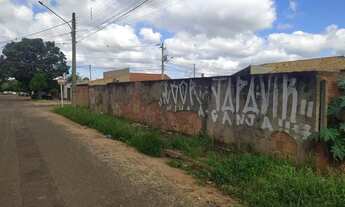 Imagem 3: Vendo Terreno Esquina 367 m2 / Aceito carro parte de Pagamento