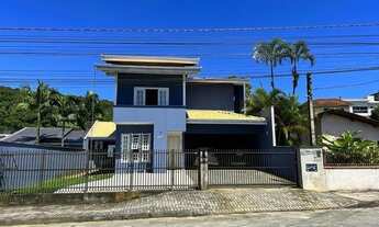 Imagem: SOBRADO no IRIRIÚ com 3 quartos para LOCAÇÃO