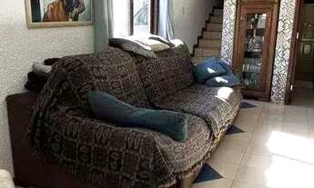 Imagem 4: Casa Carianos Casa com 2 dormitórios