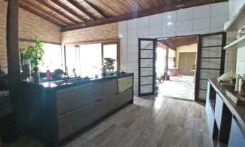 Imagem 6: Chácara na praia com 10 quartos, piscina, playground. Aceita financiamento bancário