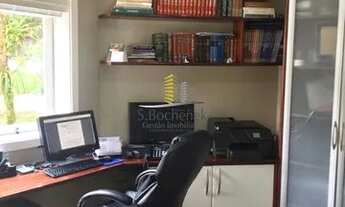 Imagem 6: Casa de condominio a venda em Alphaville com 465 mts, 4 suites, piscina em ótimo estado!