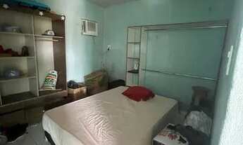 Imagem 6: Casa com 3 quartos + piscina + 2 kitnets / Flores