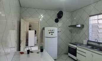 Imagem 2: Bela casa térrea reformada, 3 quartos suíte, quintal depósito, 2 gars, 700 metros metrô C