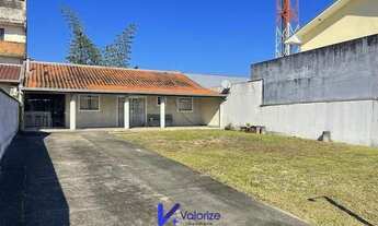 Imagem: Casa com amplo terreno em Matinhos