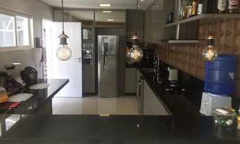 Imagem 3: Alto Padrão 5 suítes Esmeraldas Maravilhosa