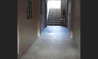 Imagem 4: Casa com quarto, sala, cozinha, banheiro