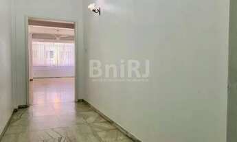 Imagem 5: CATETE - Confortável apto de 123 m², com 3 quartos e vaga escriturada