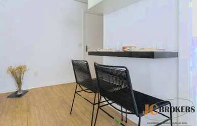 Imagem 3: Studio com 31m², 1 banheiro, 1 vaga, sol da manhã, varanda