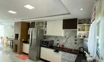 Imagem 2: Casa com piscina