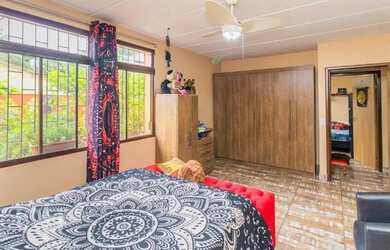 Imagem 2: Casa à venda Rua Érico Silveira Peixoto, Ipanema - Porto Alegre