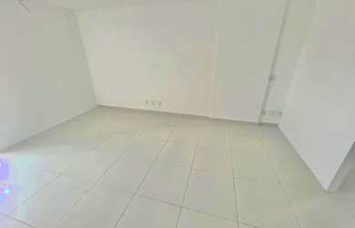 Imagem 3: Sala Comercial para Locação em São José dos Campos, Centro, 2 banheiros, 2 vagas