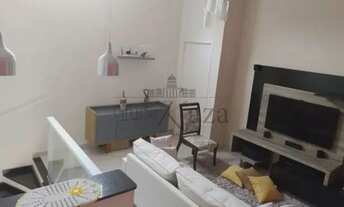 Imagem 2: Jacarei - Casa de Condomínio - Centro