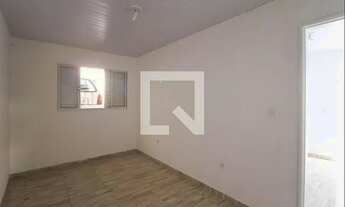 Imagem 2: Casa para Aluguel - Vila Ema, 1 Quarto, 27 m2