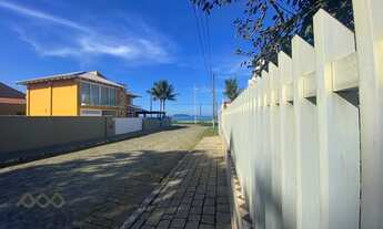 Imagem 5: Casa plana com 3 dormitórios na quadra do mar em Itaguaçú - São Francisco do Sul
