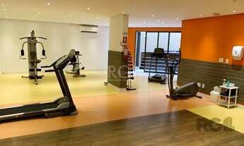 Imagem 3: Apartamento 1 dormitório, 1 banheiro, 2 vagas de garagem no Bairro Independência em Porto