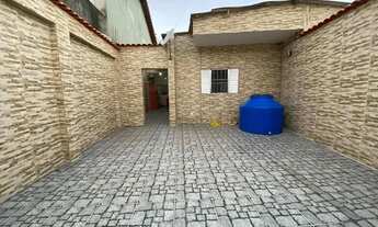 Imagem 2: Aluo Casa térrea Anual com 2 dormitorios