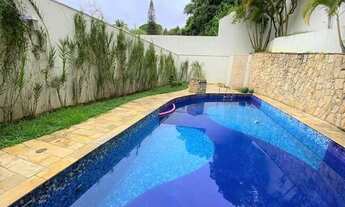 Imagem 3: Casa de condomínio para aluguel e venda tem 425 metros quadrados com 4 quartos