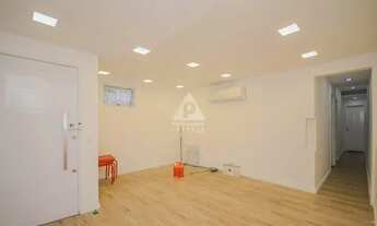 Imagem: Casa de rua à venda, 2 quartos, Botafogo