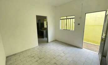 Imagem 4: Casa 01 quarto no bairro Tirol