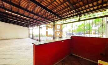 Imagem 2: Casa comercial para alugar na Alameda dos Rouxinóis, Parque das Laranjeiras, em Goiânia-GO