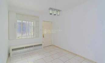 Imagem 2: Imóvel para aluguel tem 63 metros quadrados com 2 quartos em Azenha - Porto Alegre - RS